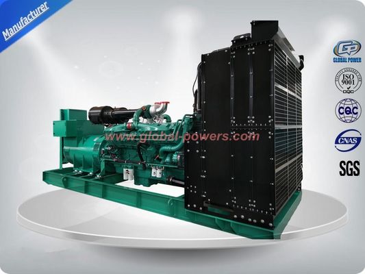 China Gerador diesel industrial do poder superior 1500 KVA 1200 quilowatts com consumo de combustível de Cummins Engine baixo fornecedor